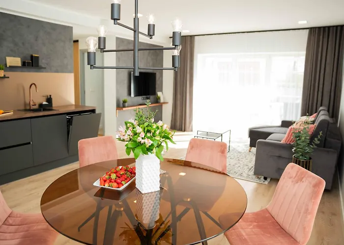 Castella Apartments