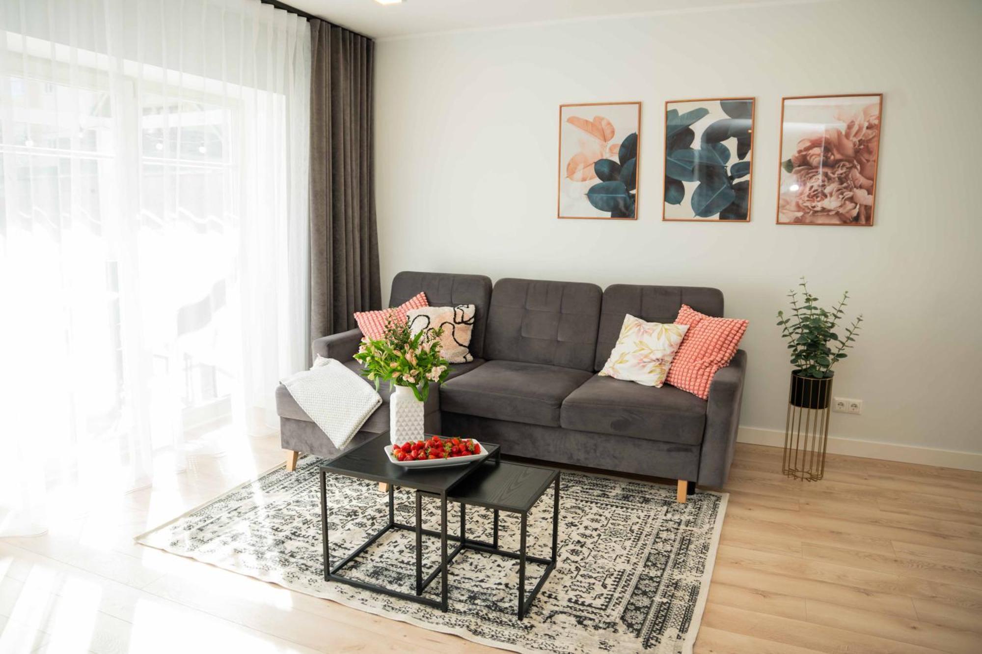 Castella Apartment *