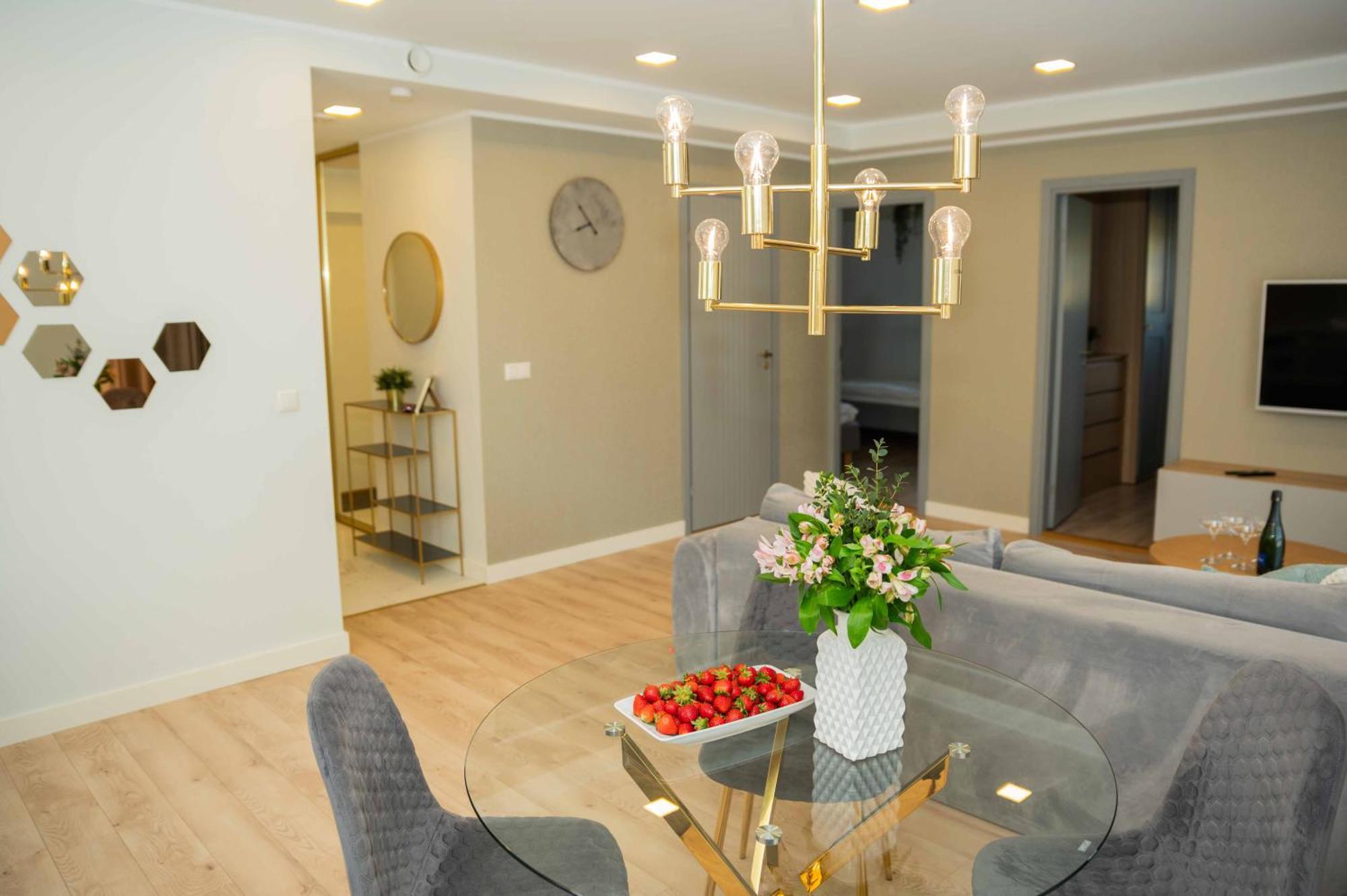 Castella Apartment *